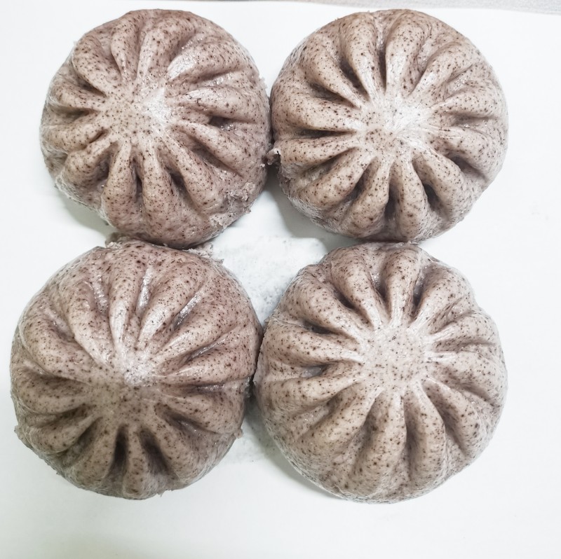 黑米紫薯包